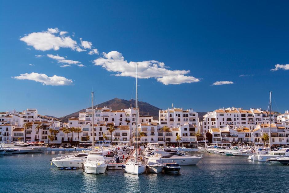 Puerto Banus Frontline With Amazing Sea Views Leilighet